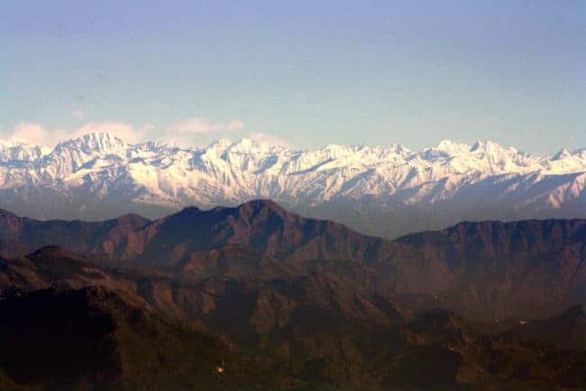 Kasauli is a cantonment town & a popular hill station in Himachal Pradesh, India.The best time to visit the town is from April to June and then again from September to November.There are a number of trains that ply daily to Kalka from Delhi and so it makes Kasauli an awesome weekend getaway from Delhi. You can even plan a road trip from Delhi to Kasauli just the way we had done with our family #lighttravelaction #kasauli #himachalpradesh #offbeatindia #kasaulihimachalpradesh #kasauliphotography