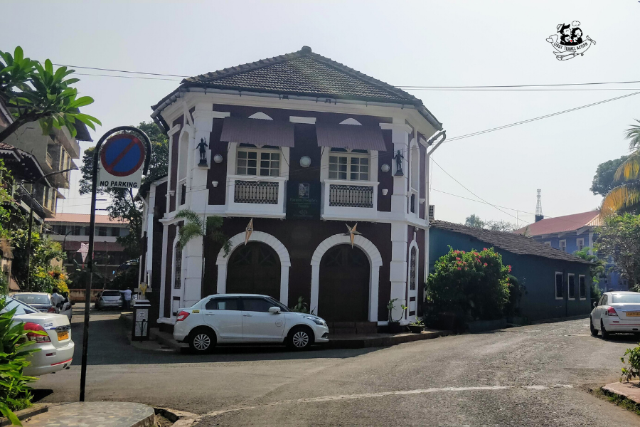 The Portuguese heritage of Goa's Fontainhas Latin Quarter is a main attraction in capital city, Panjim. Fontainhas was declared a UNESCO Heritage Zone in 1984. You'll be transported back in time as you wander past colorful old Portuguese homes, belonging to the last surviving Portuguese families of Goa. Narrow winding streets and lanes, quaint shops, art galleries, bakeries, and restaurants give it undeniable character #lighttravelaction #offbeatindia #goaindia #goaphotographyideas #goatravel
