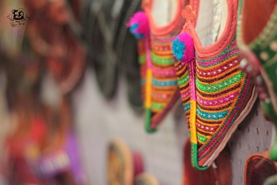 Jaipur's Hawa Mahal (Wind Palace) is the most iconic landmark in Jaipur. The facade of the Hawa Mahal which it is believed to resemble Lord Krishna's crown, never fails to arouse curiosity. This complete guide to the Hawa Mahal will tell you everything you need to know about it and how to visit it #lighttravelaction #hawamahal #hawamahljaipur #hawamahalphotography # hawamahaljaipurarchitecture #jaipurindia #jaipurtravel #pinkcityjaipur #pinkcityjaipurrajasthanindia