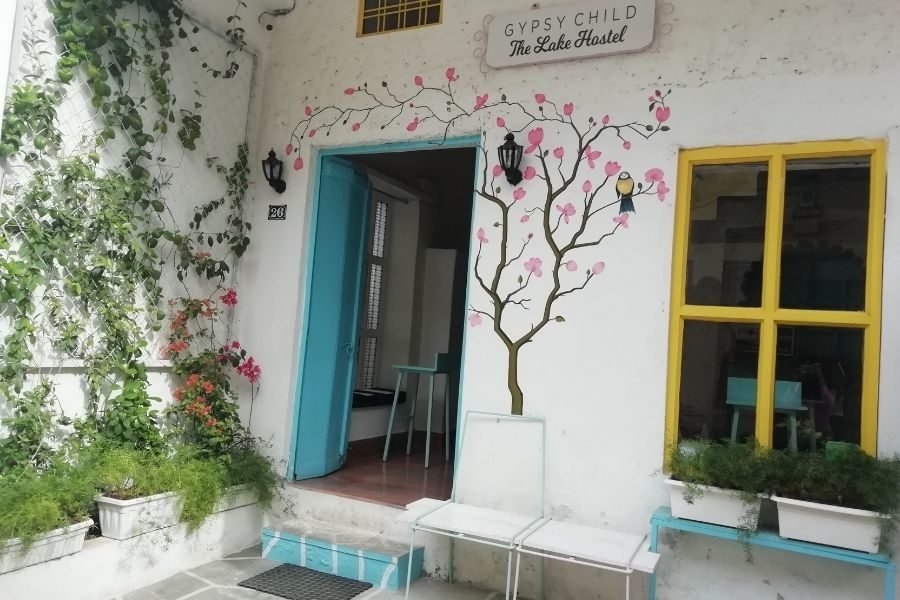 lighttravelaction-udaipur-stay